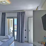 Hotel Lovely Hot-l 4*