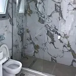 Lovely Hot-l Hotel Fira (Santorini)