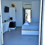 Hotel Lovely Hot-l 4*