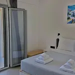 Hotel Lovely Hot-l Fira (Santorini)