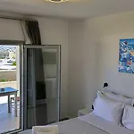 Lovely Hot-l Hotel Fira (Santorini)