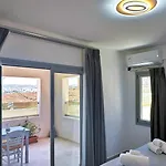 Hotel Lovely Hot-l