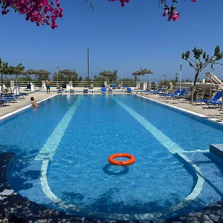 Lovely Hot-l 酒店 费拉