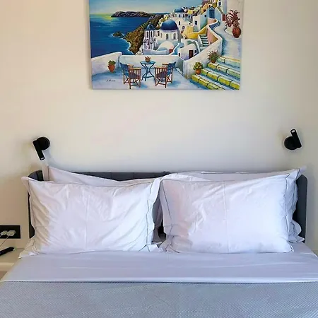 Hotel Lovely Hot-l 4*