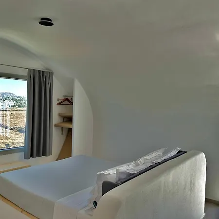 Lovely Hot-l Hotel 4*