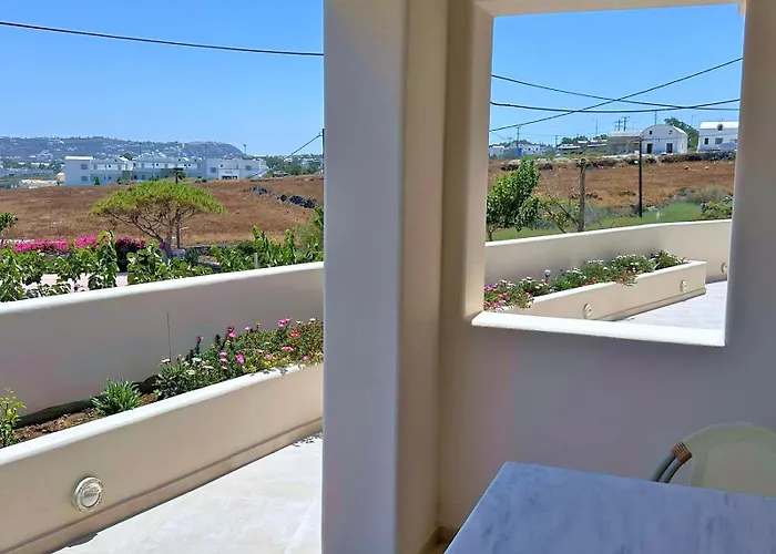 Lovely Hot-l 4* Fira (Santorini)