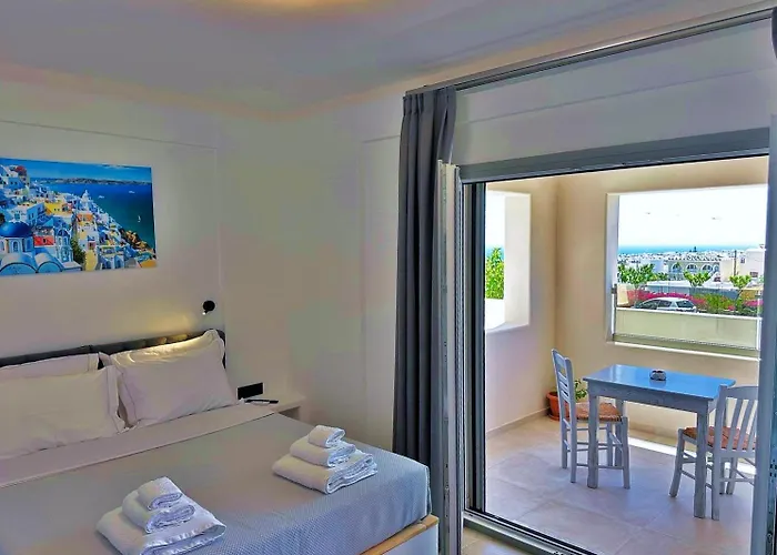 Hotel Lovely Hot-l 4*