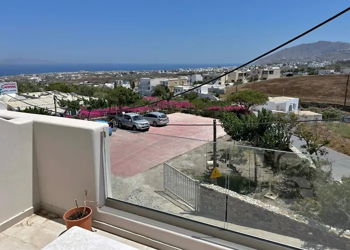 Lovely Hot-l Hotel Fira (Santorini)