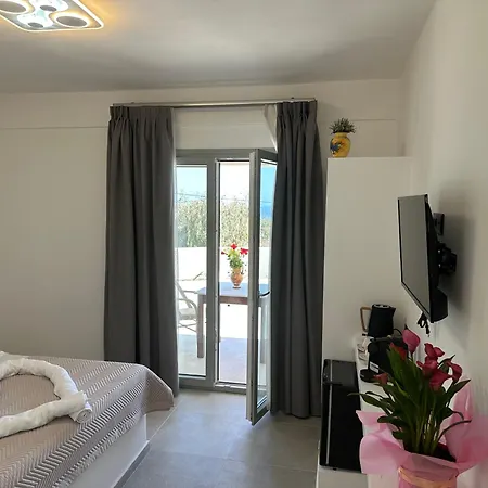 Ξενοδοχείο Lovely Hot-l 4*