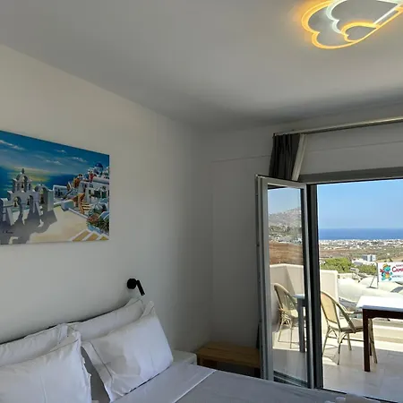 Lovely Hot-l Hotel Firá
