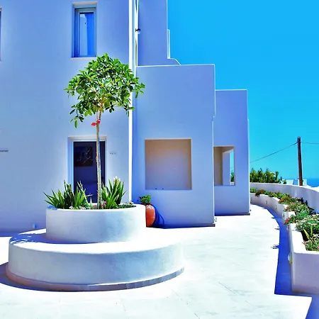 Hotel Lovely Hot-l 4*