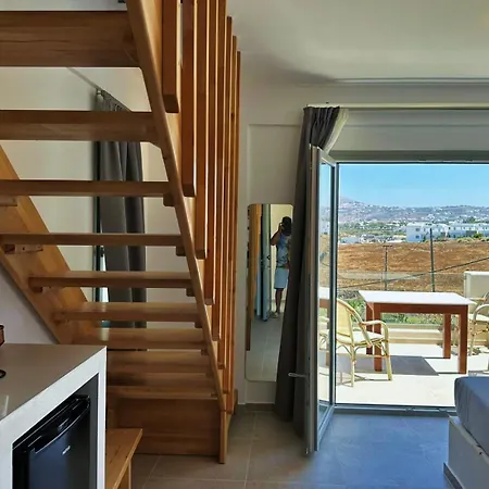 Lovely Hot-l 4* Fira (Santorini)